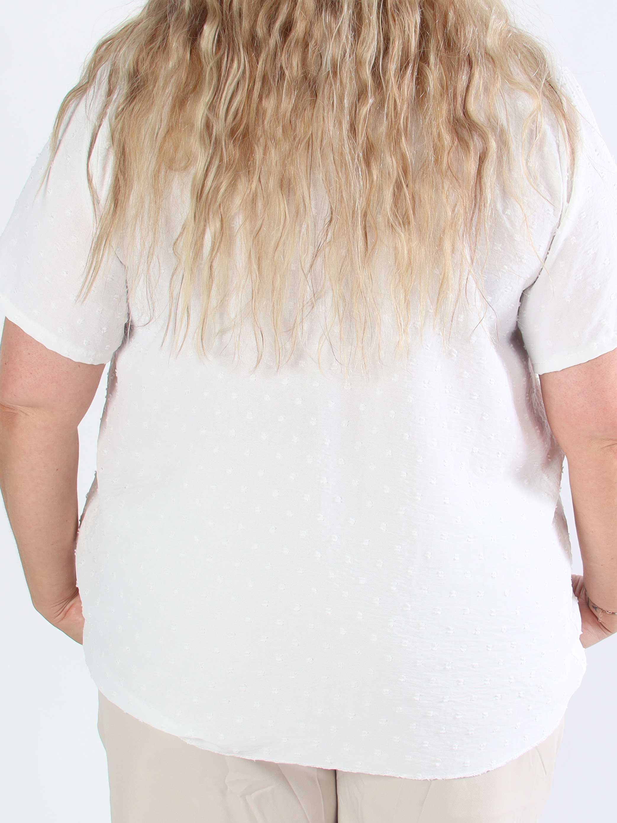 Bloom - Sød plus size tunika med flæsekant og sløjfe